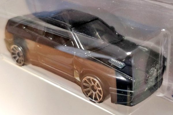 画像1: MASERATI SHAMAL (1)