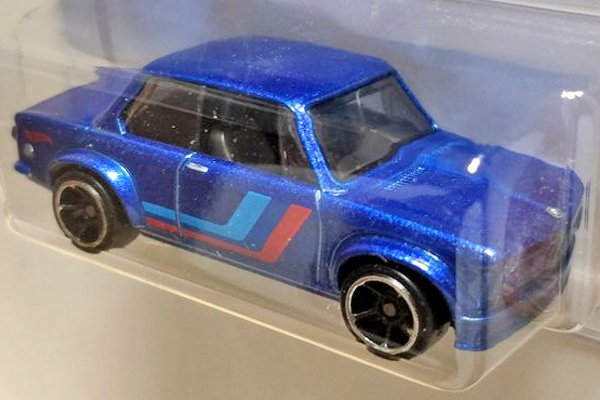 画像1: BMW 2002 (1)