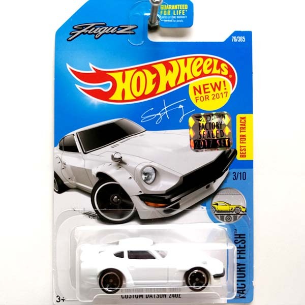 HOT WHEELS 2017 CUSTOM DATSUN 240Z FACTORY FRESH 3//10 DTW89